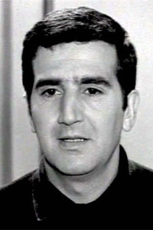 Giorgos Konstantinou in Wake up Vassili
