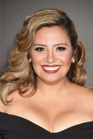 Cristela Alonzo in Growing Fangs