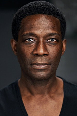 Dean Mckenzie in Cyberjack