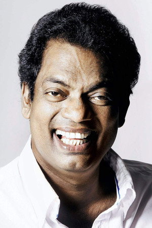 Salim Kumar in Four Friends