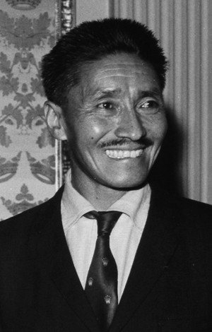 Tenzing Norgay in National Geographic - Everest, Una Sfida Lunga 50 Anni