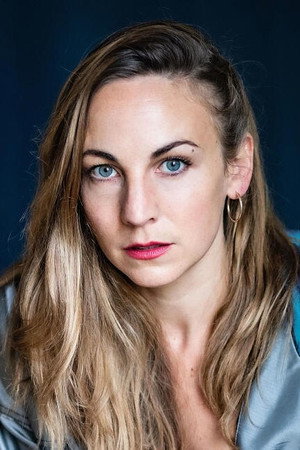 Luana Bellinghausen in Neandertal
