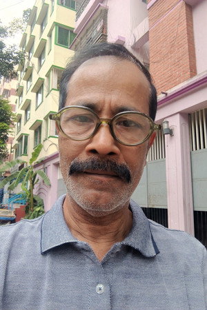 Ashok Bepari in The Last Post Office