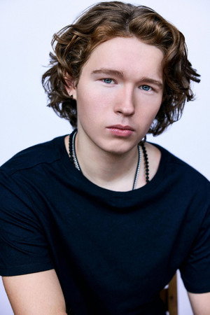 Luke David Blumm in I Want You Back