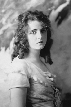 Olive Thomas in The Flapper