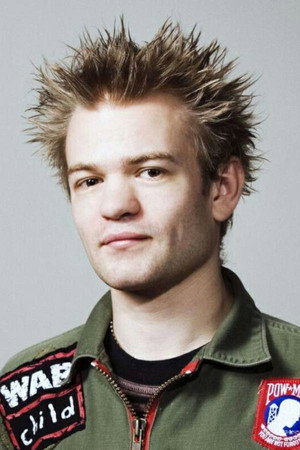 Deryck Whibley in Sum 41: Sake Bombs and Happy Endings