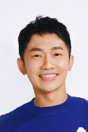 Emerson Tsai in Miss Shampoo