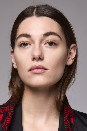 Mathilde Ollivier in La Sainte Famille