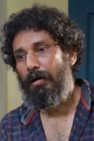 Vinod Thomas in Ayaal Sassi