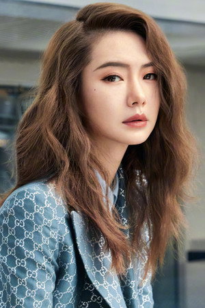 Qi Wei in Tempting Hearts