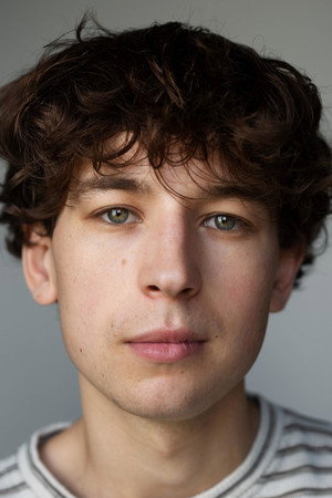 Cassius Hackforth in The Night House