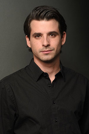 Daniel Abreu in The Detective Brothers - Who Has Seen Santa?