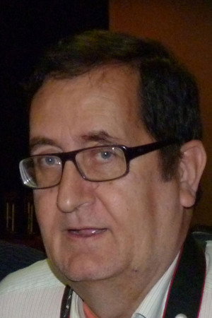 Salvador Sáinz in Lesbo Killer Dolls