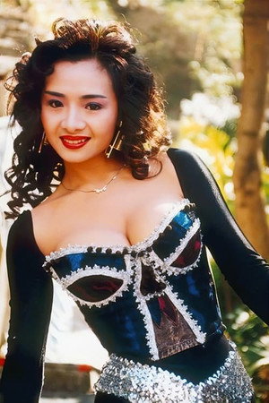 Amy Yip Chi-Mei in Robotrix