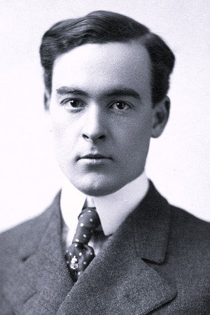 Robert Ober in The Idle Rich