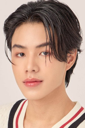 Ochiris Suwanacheep in LYKN Day1 to Debut