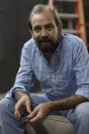 René Monclova in Baile, Botella & Barajas