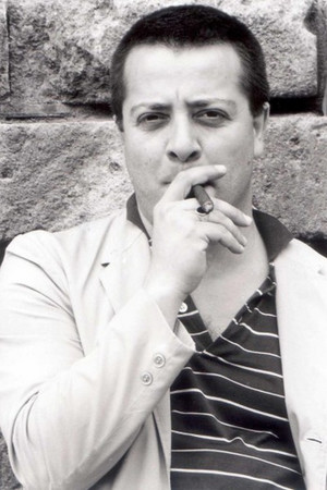 Antonio Neiwiller in Dear Diary