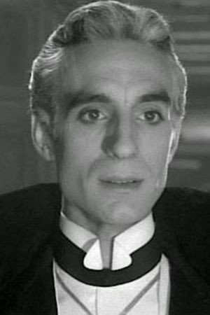 Germán Robles in The Living Head