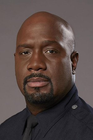 Richard T. Jones in Hot Pursuit