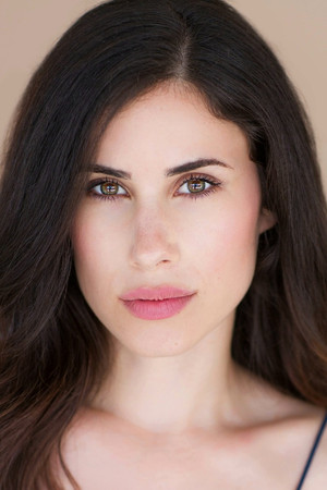 Camille Balsamo in Nightcomer