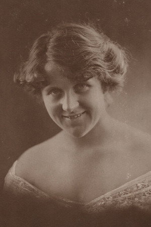 Else Frölich in The Woman with the Red Hair