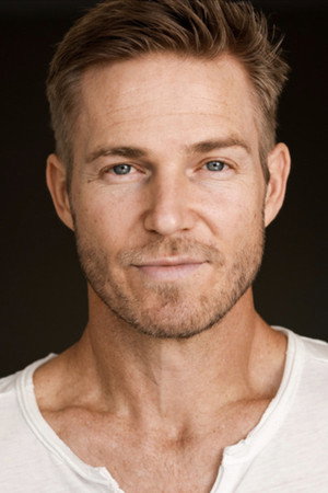 Jilon VanOver in Boo