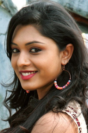 Akshatha in Theru Naaigal