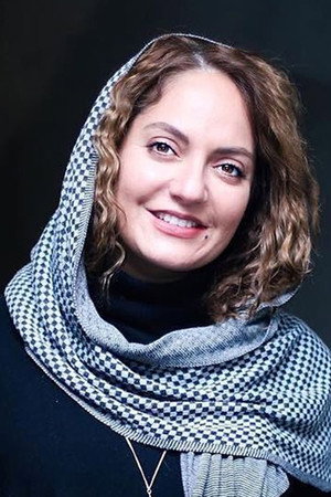 Mahnaz Afshar in Pay Back