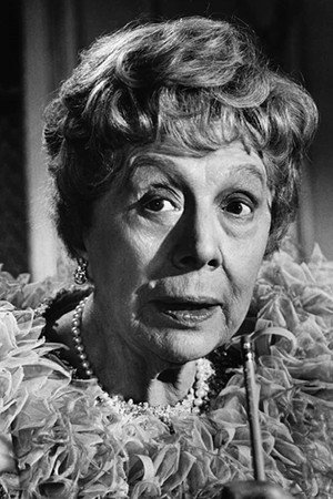 Edith Evans in The Whisperers