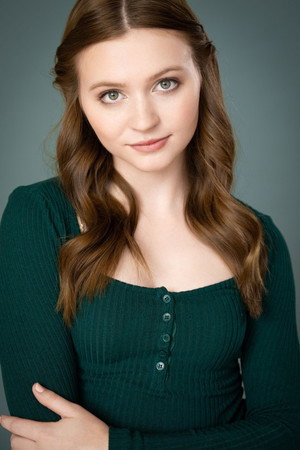 Faith Louise Jackson in Ellis Dee
