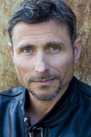 Jean-Philippe Azéma in La Bombe