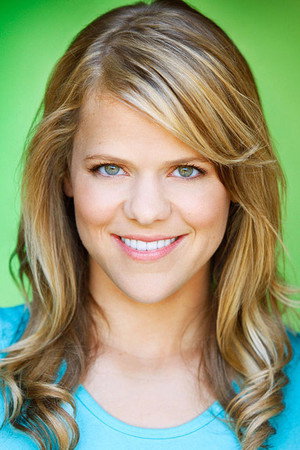 Michelle Glavan in Titanic II