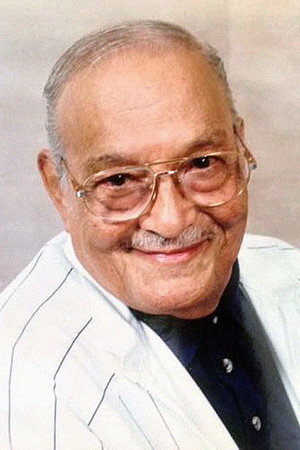 Abdel Moneim Madbouly in الزوج العاشر