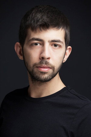 Aytaç Uşun in Yellow Heat