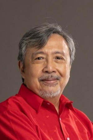 Bodjie Pascua in The Generation That Gave Up on Love