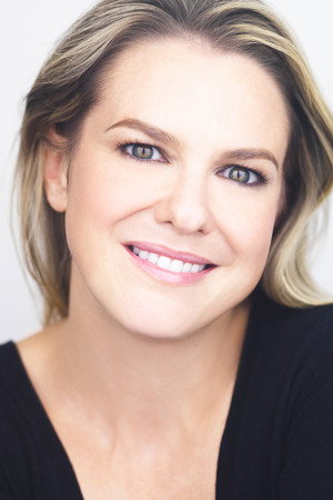 Larisa Oleynik in 100 Girls