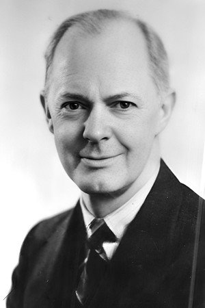 Ernest Butcher in Pack Up Your Troubles