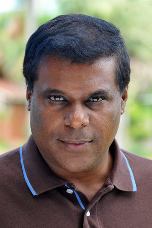 Ashish Vidhyarthi in Dashavatar