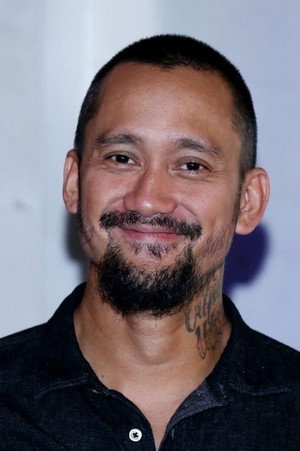 Tora Sudiro in Janur Ireng