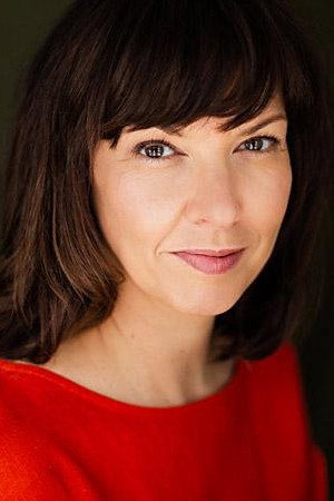 Julie Ménard in Cross My Heart