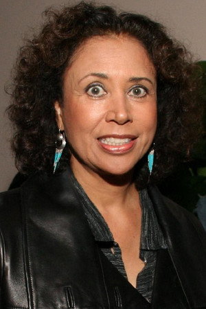Denise Nicholas in Ghost Dad
