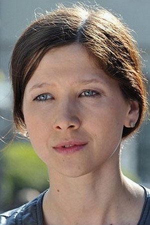 Anna Grycewicz in Insomniac
