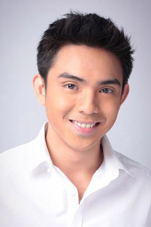 Sef Cadayona in Kaleidoscope World