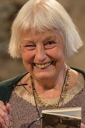 Elfriede Irrall in Eden