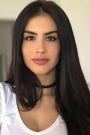 Jessica Cediel in Una Comedia Macabra