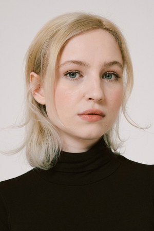 Diana Dulínková in Old Cans