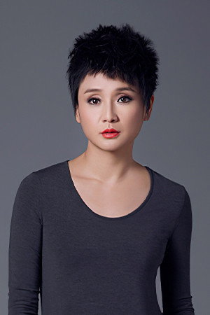 Kong Lin in Raise the Red Lantern