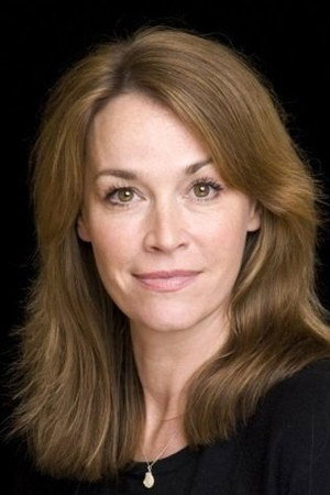 Eva Pope in Shadow Man
