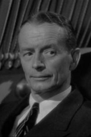 Gerald Hamer in The Scarlet Claw